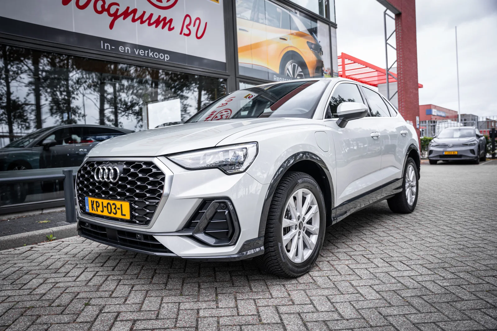 Audi Q3 (2022) — foto 1