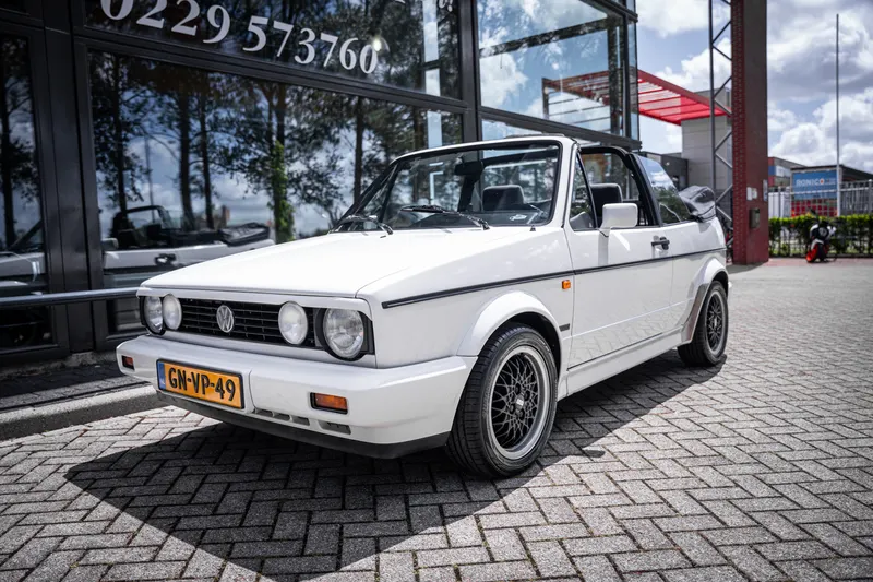 Volkswagen Golf (1993)
