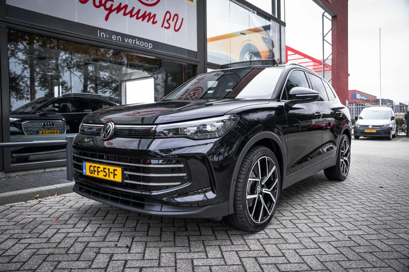 Volkswagen Tiguan (2024)