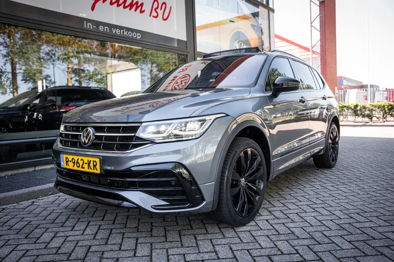Volkswagen Tiguan (2022)