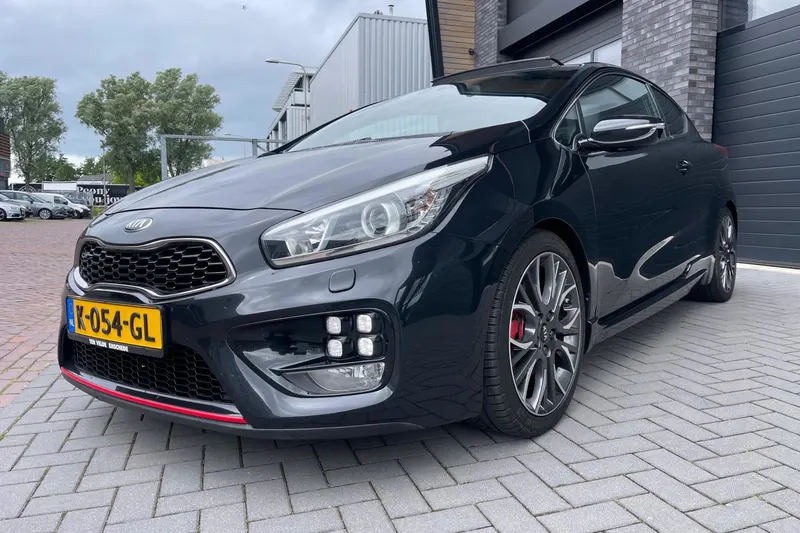 Kia Pro Cee'd (2014)