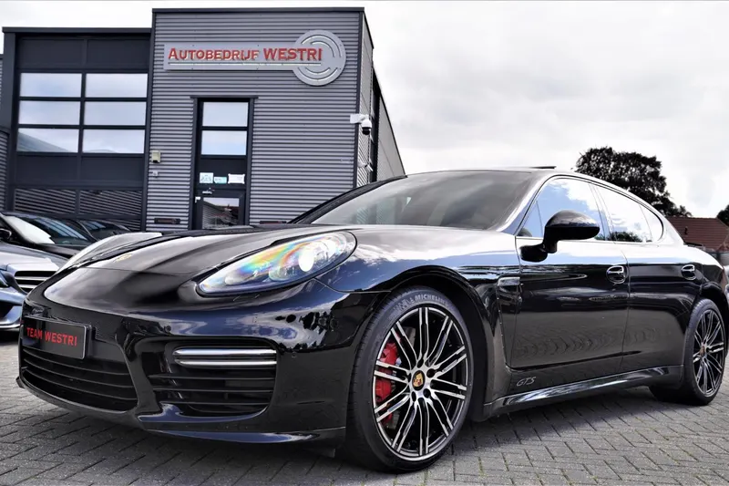 Porsche Panamera (2015)