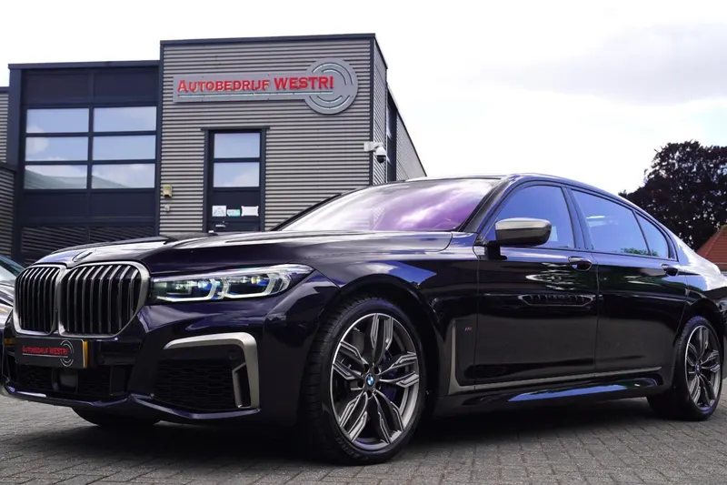 BMW 7 (2020)