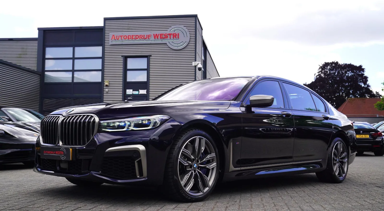 BMW 7 (2020) — foto 1