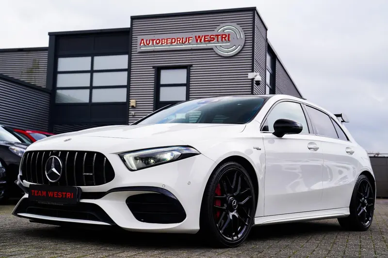 Mercedes-Benz Benz (2021)