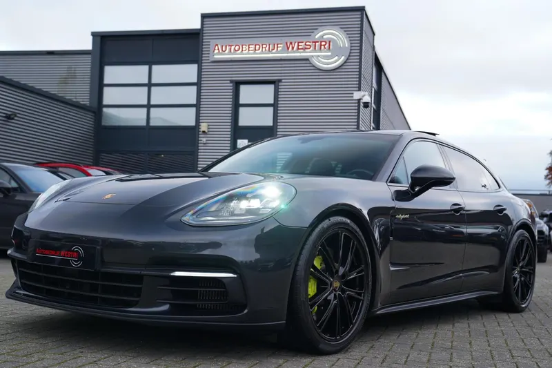 Porsche Panamera (2018)