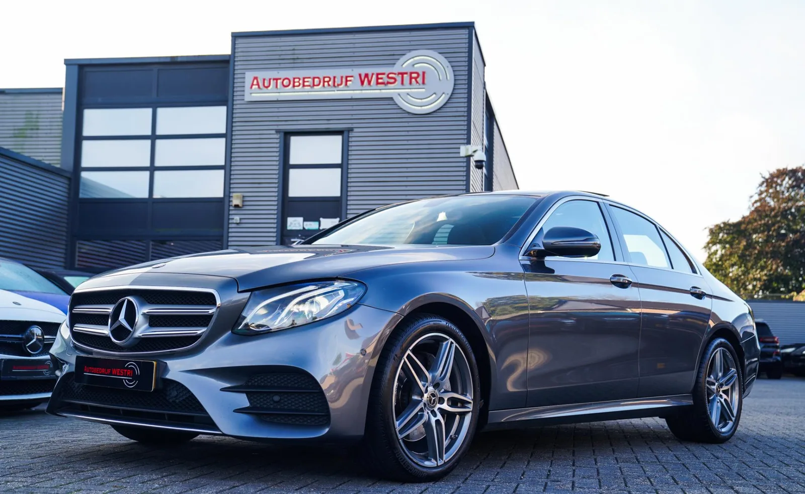 Mercedes-Benz Benz (2018) — foto 1
