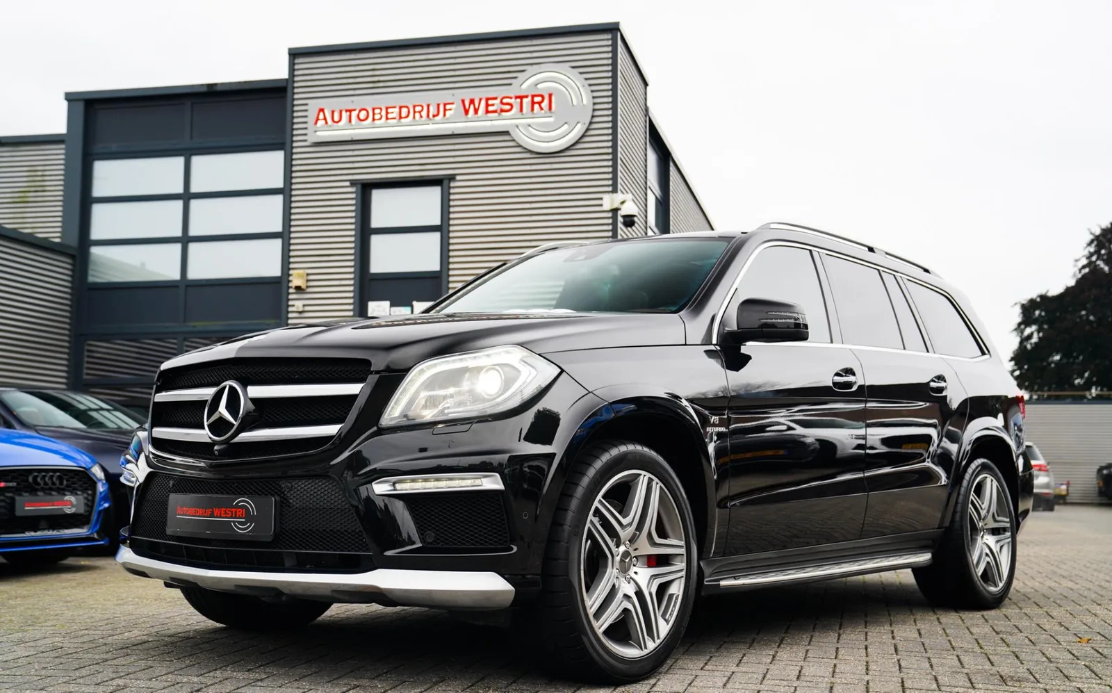 Mercedes-Benz Benz (2013) — foto 1