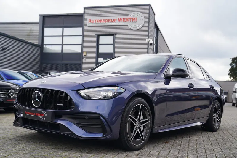 Mercedes-Benz Benz (2025)