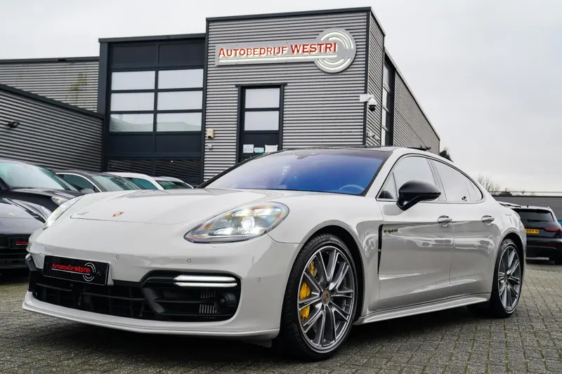 Porsche Panamera (2017)
