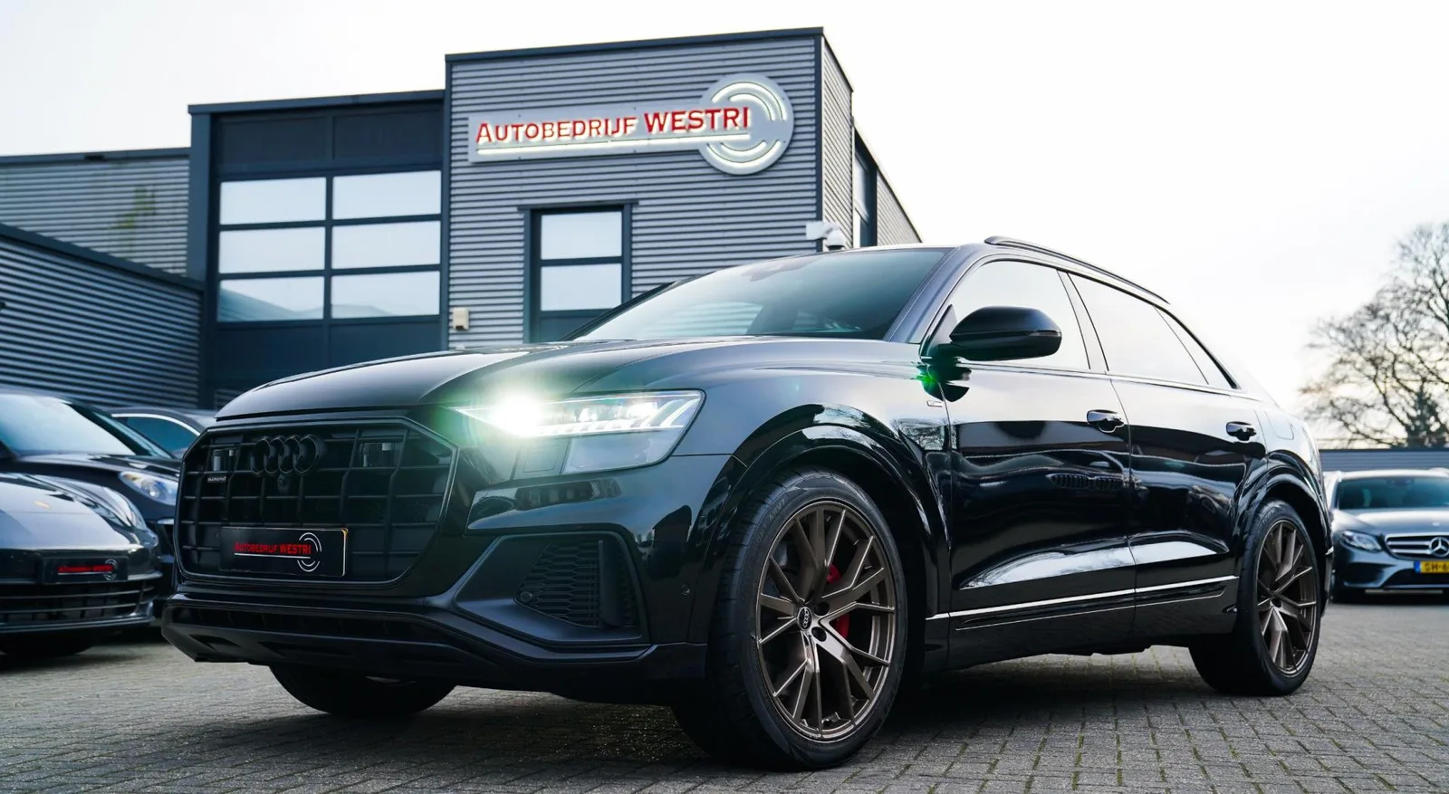 Audi Q8 (2021) — foto 1