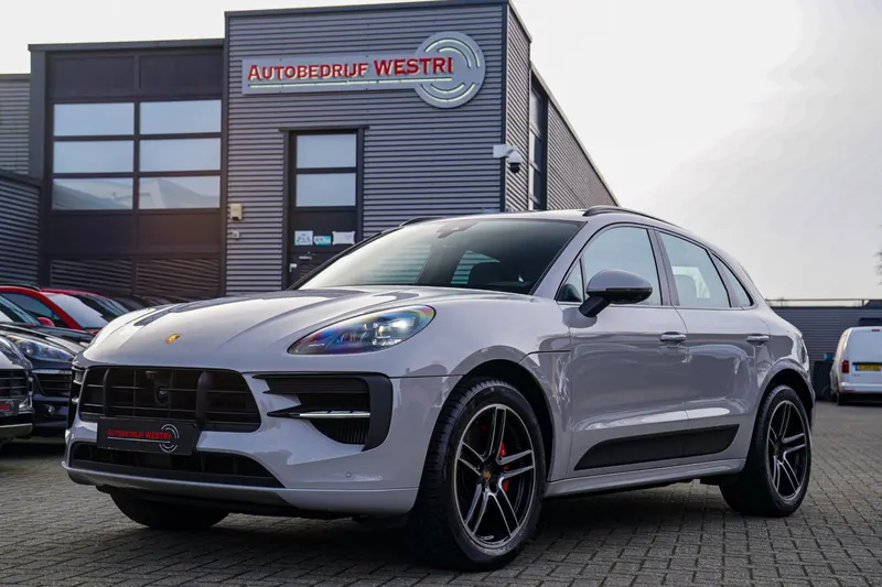 Porsche Macan (2020)