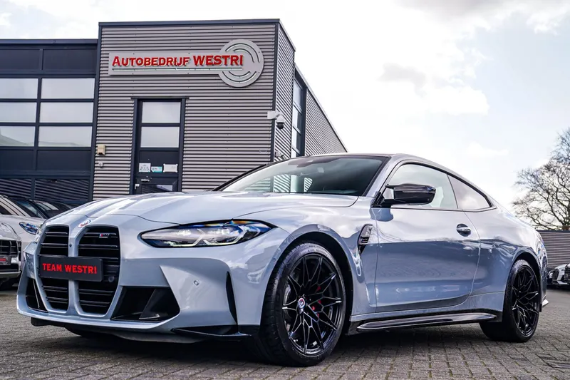 BMW M4 (2021)