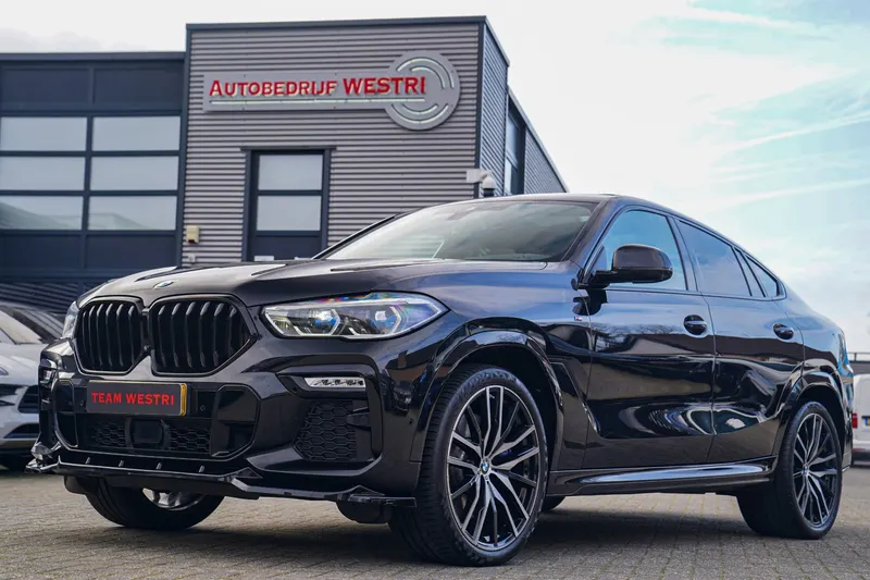 BMW X6 (2021)