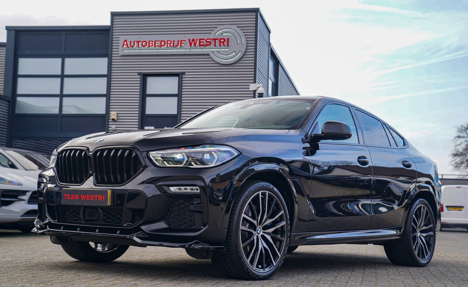 BMW X6 (2021) — foto 1