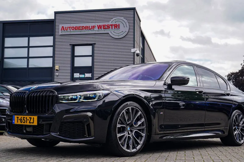 BMW 7 (2020)
