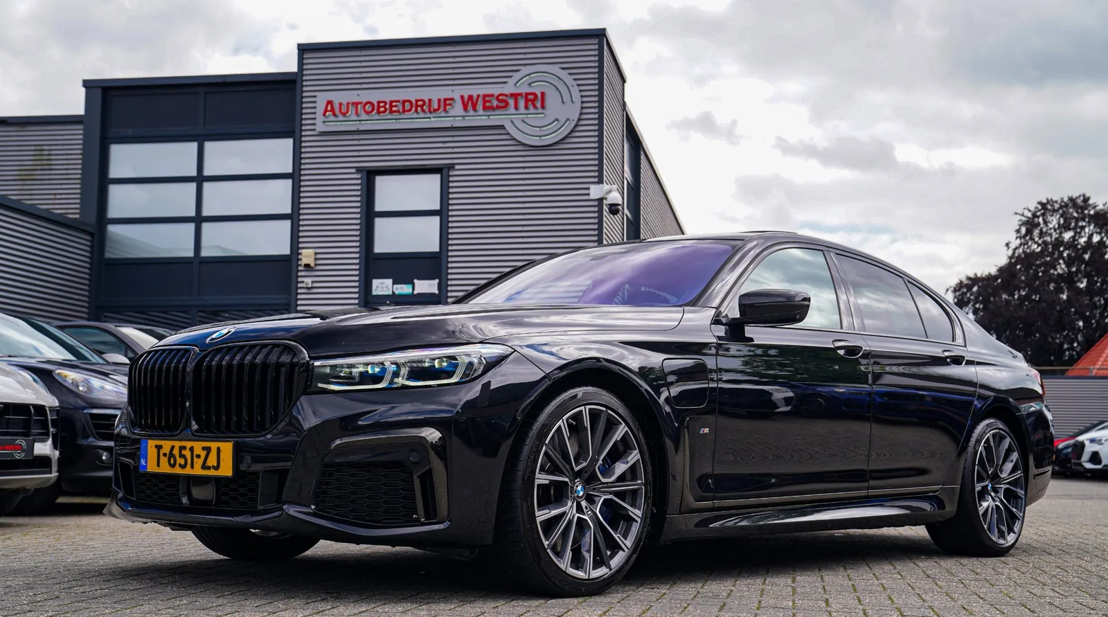 BMW 7 (2020) — foto 1