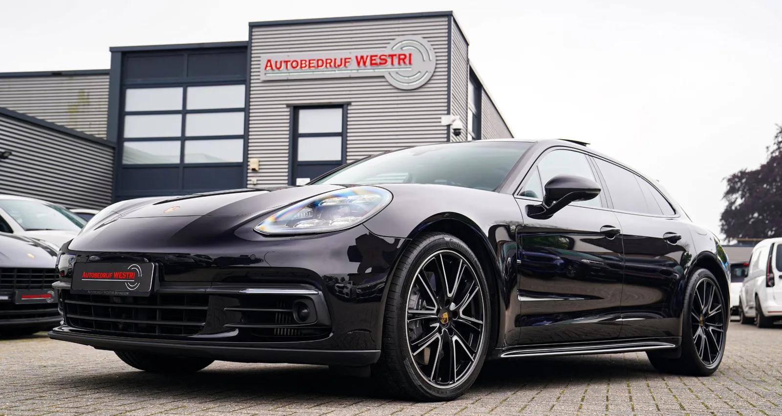 Porsche Panamera (2019) — foto 1