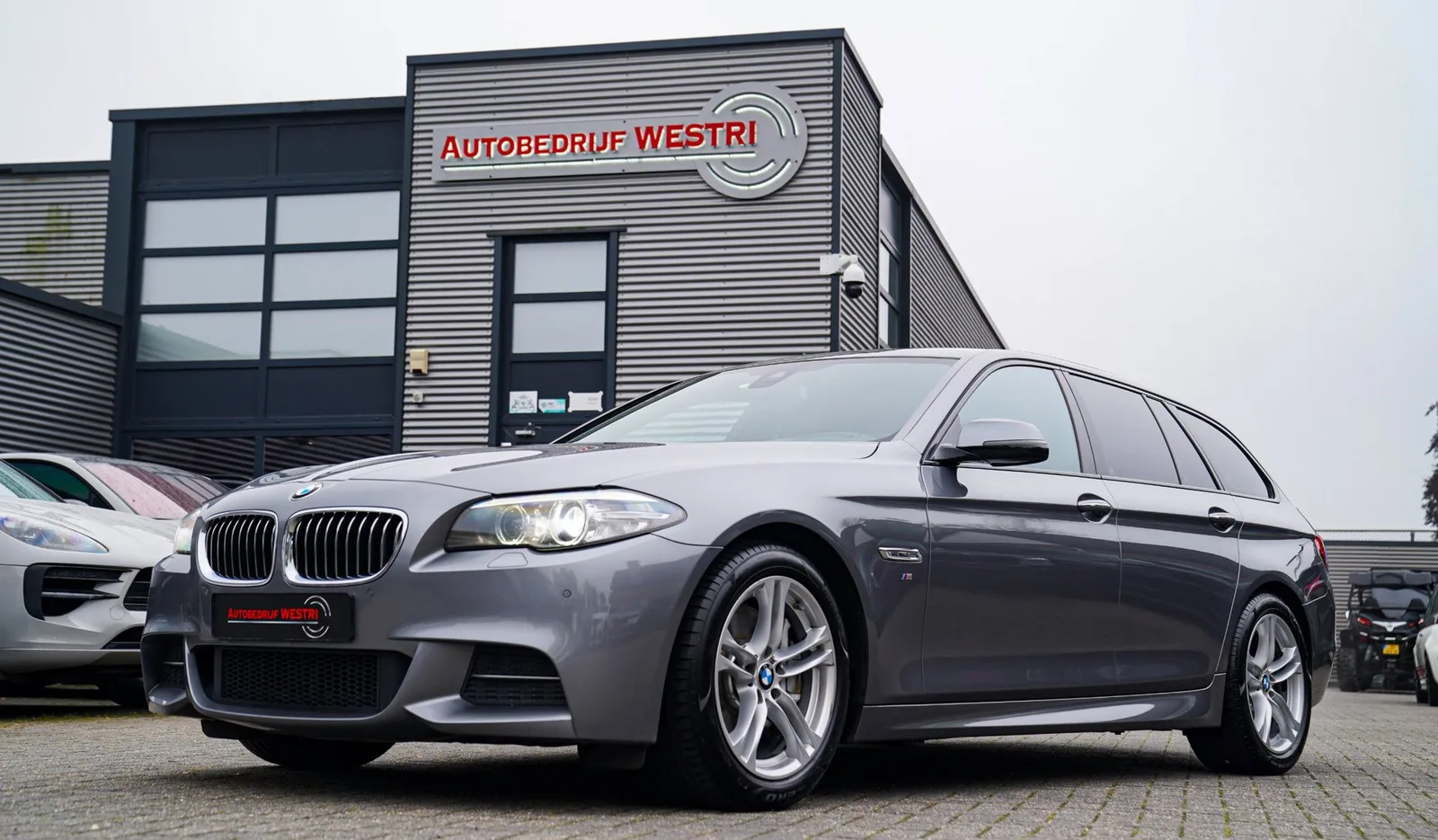 BMW 5-Serie (2016) — foto 1