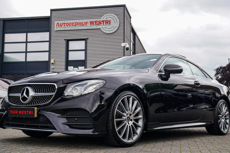 Mercedes-Benz Benz (2019)