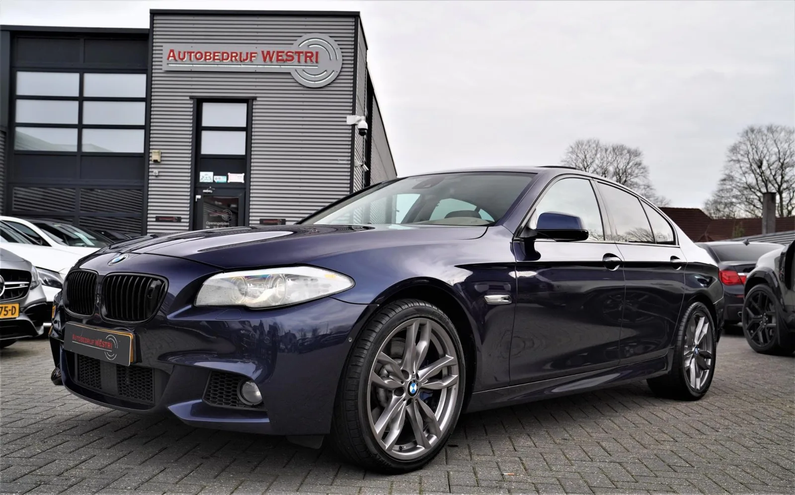 BMW 5-Serie (2011) — foto 1