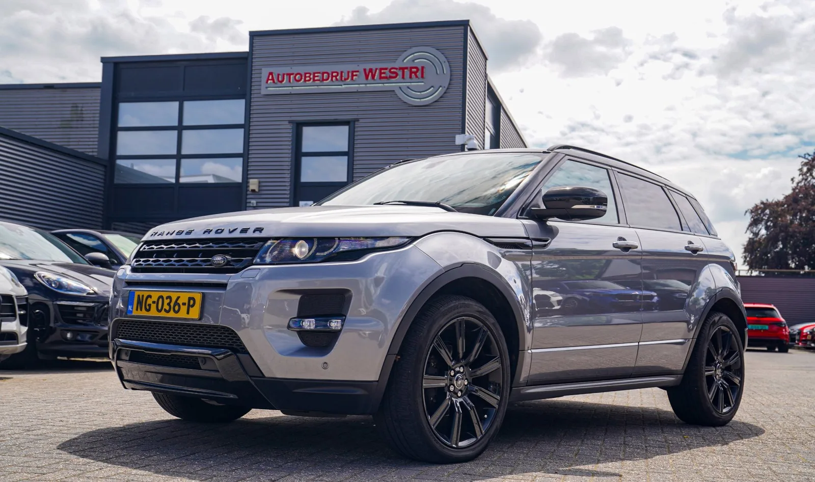 Land Rover Rover (2013) — foto 1