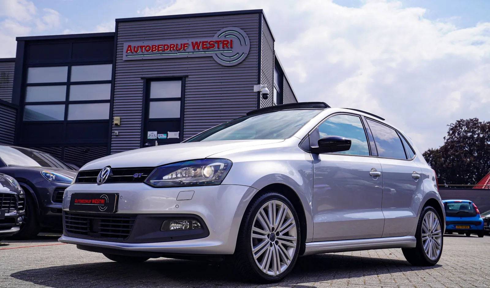 Volkswagen Polo (2014) — foto 1