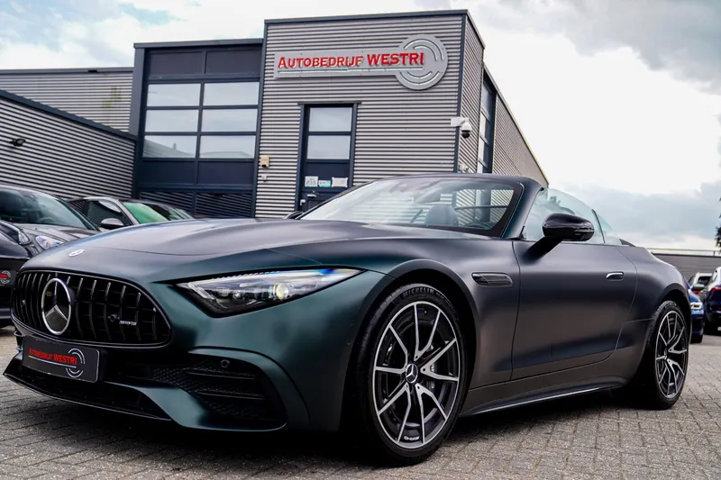 Mercedes-Benz Benz (2022)