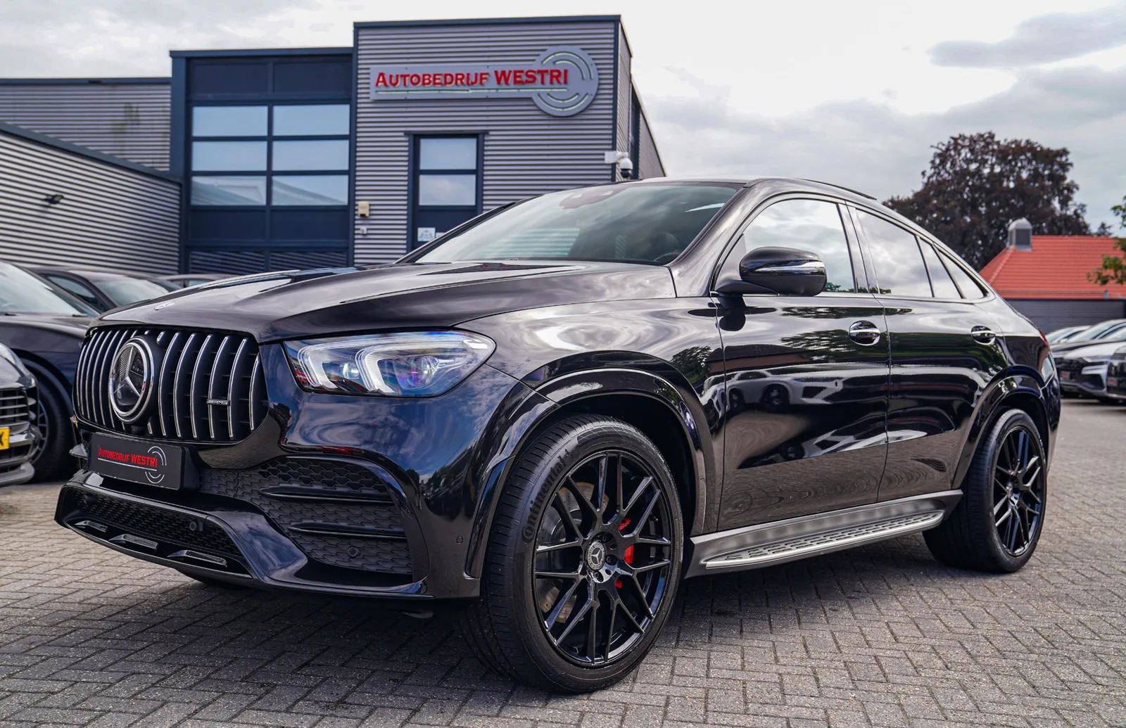 Mercedes-Benz Benz (2020) — foto 1