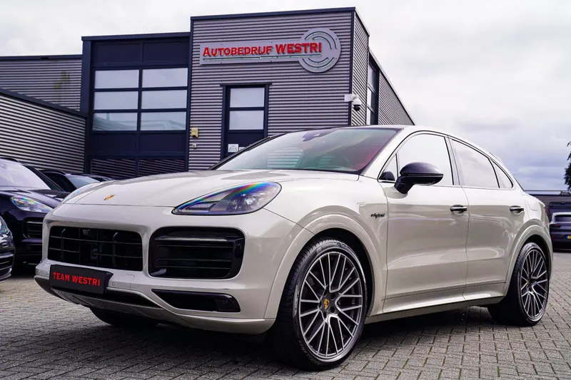 Porsche Cayenne (2022)