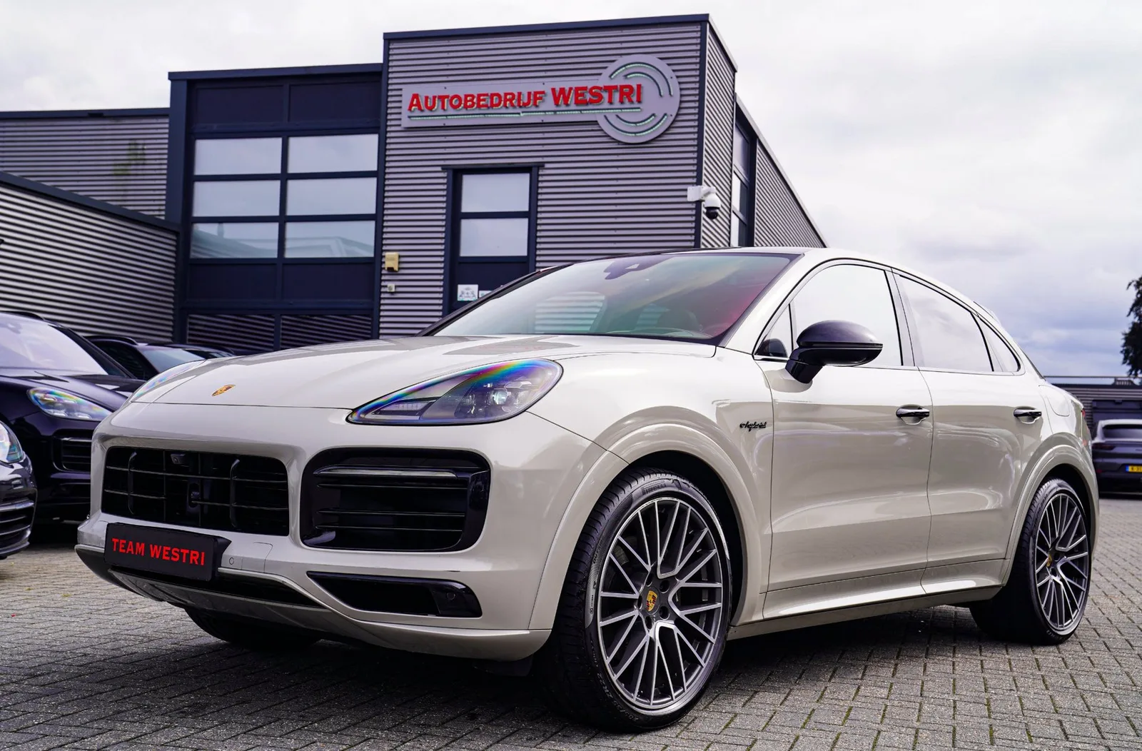 Porsche Cayenne (2022) — foto 1