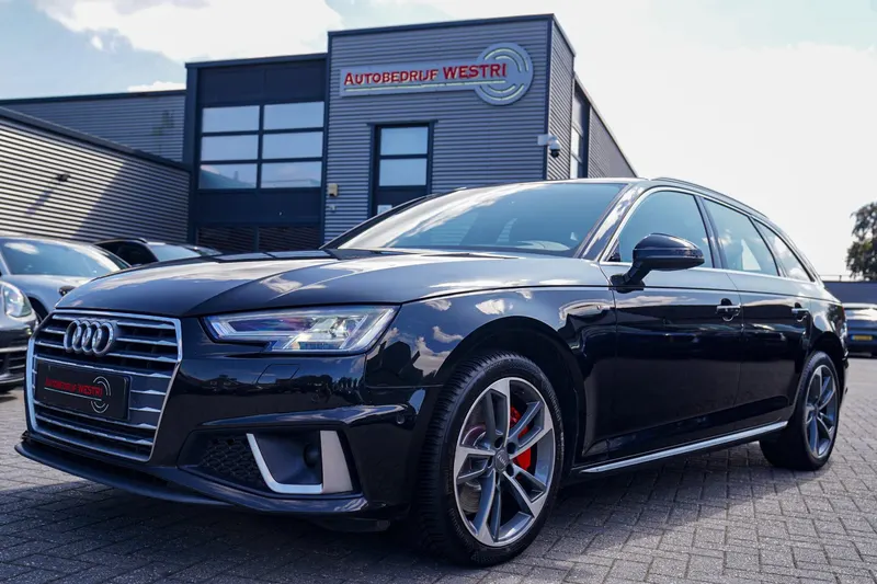 Audi A4 (2019)