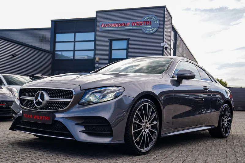 Mercedes-Benz Benz (2017)