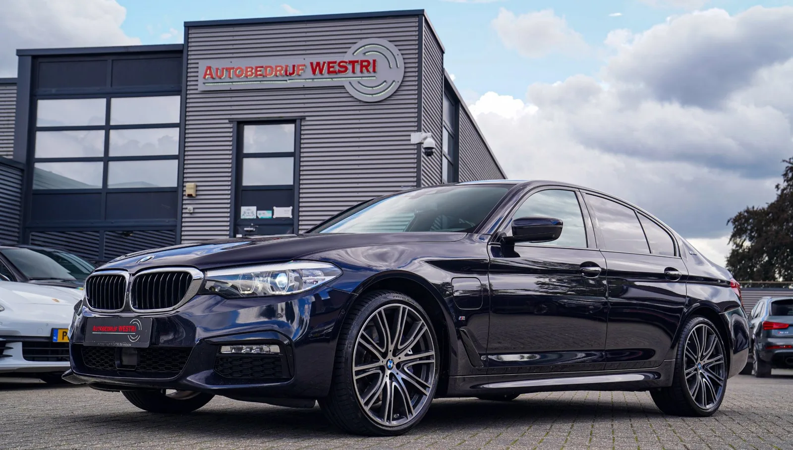 BMW 5-Serie (2017) — foto 1