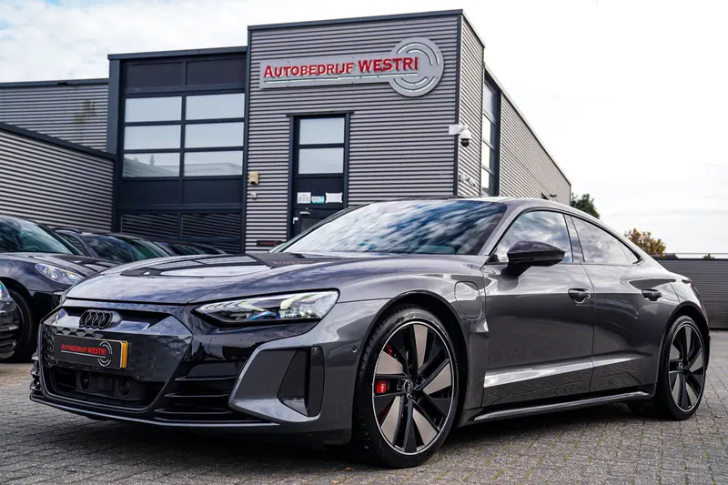Audi e-tron GT (2022)