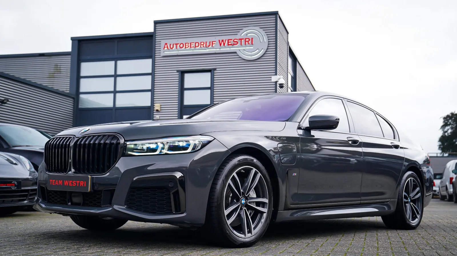 BMW 7-Serie (2019) — foto 1