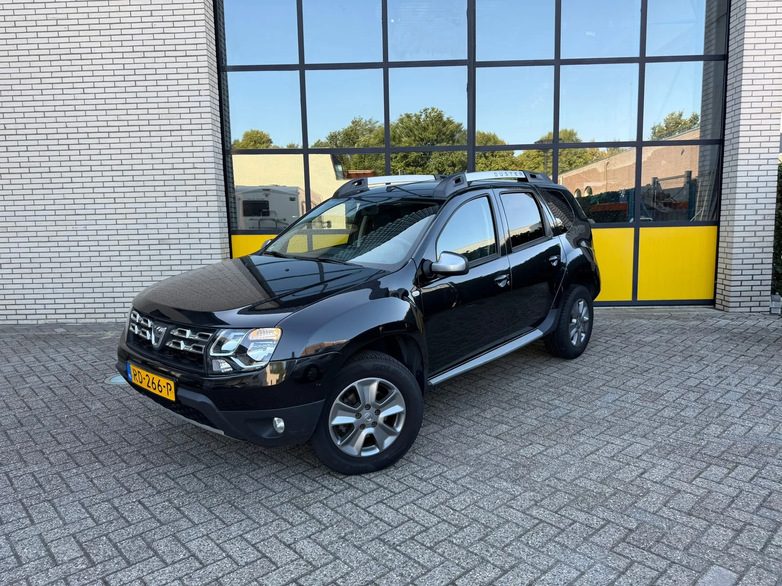 Dacia Duster (2017) — foto 1