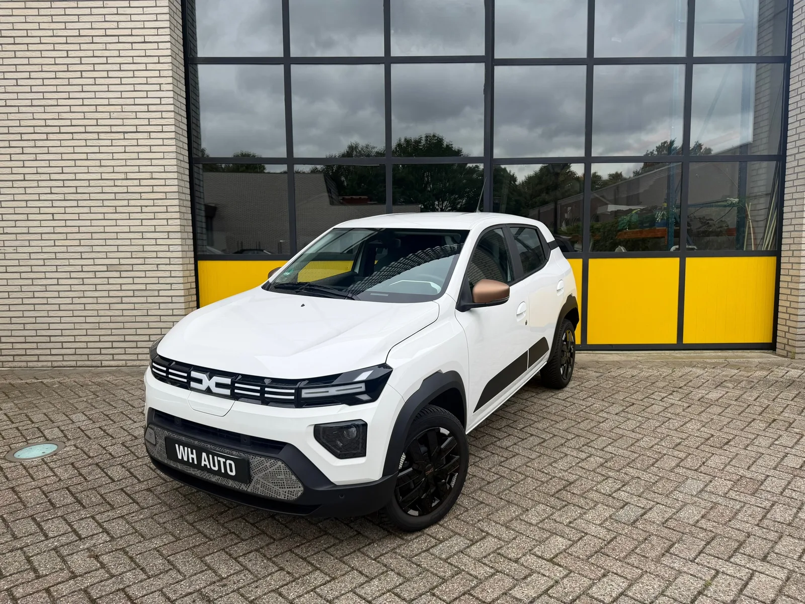 Dacia Spring (2025) — foto 1