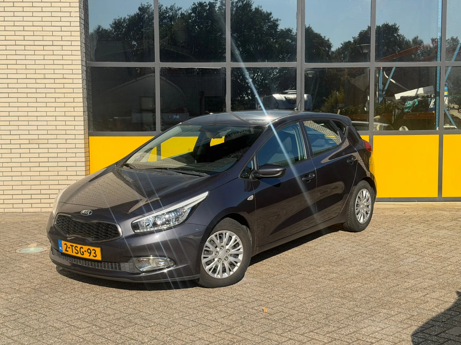 Kia Cee'd (2014) — foto 1