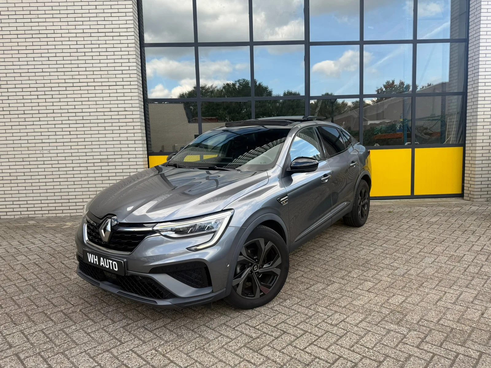 Renault Arkana (2023) — foto 1