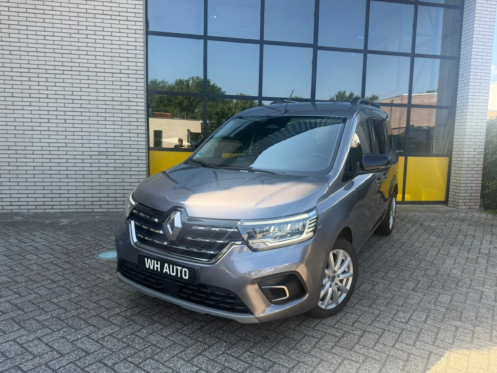 Renault Kangoo (2023) — foto 1