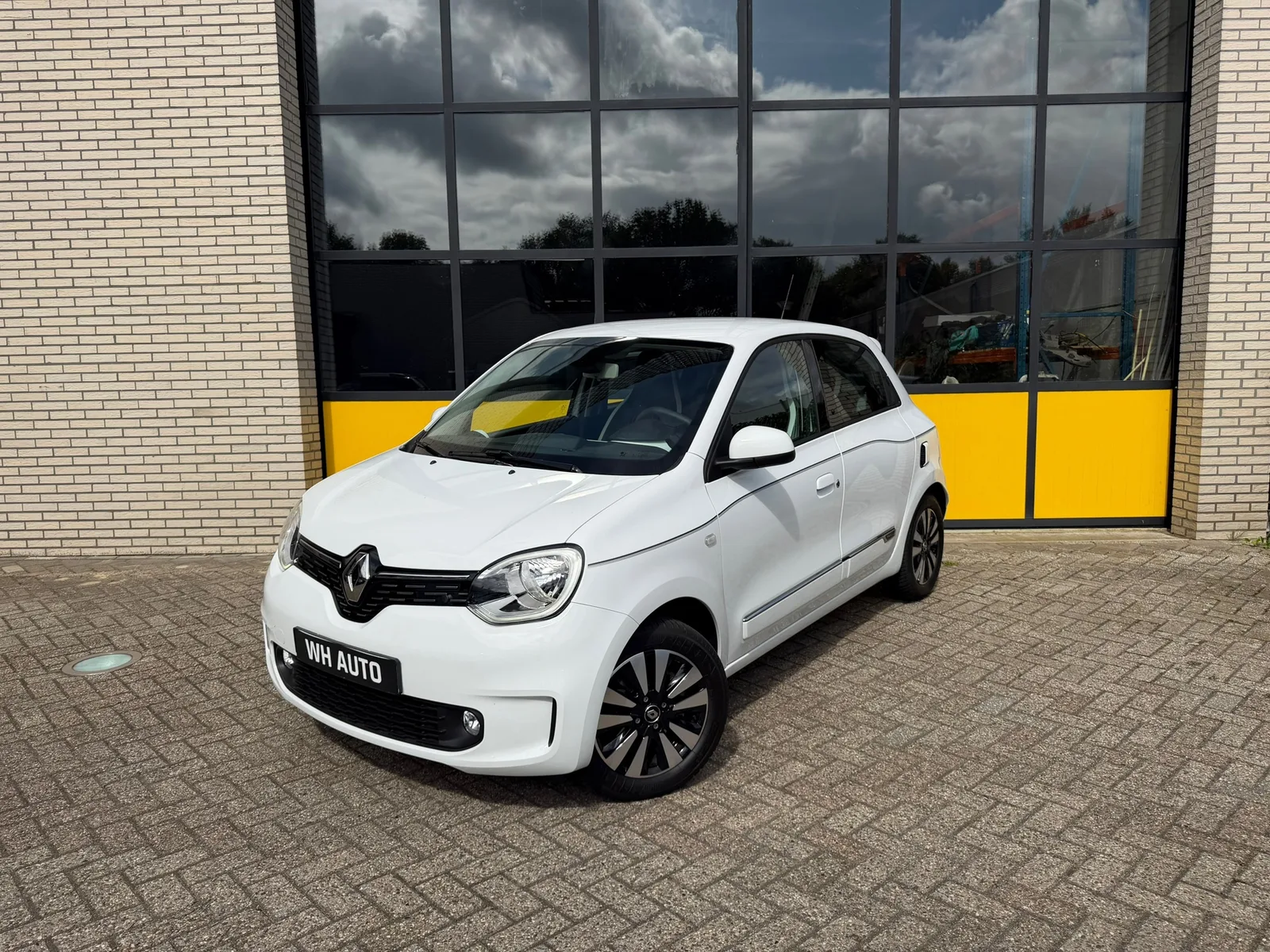 Renault Twingo (2020) — foto 1