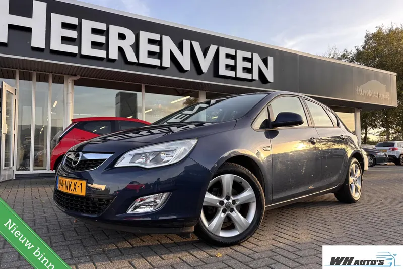 Opel Astra (2010)