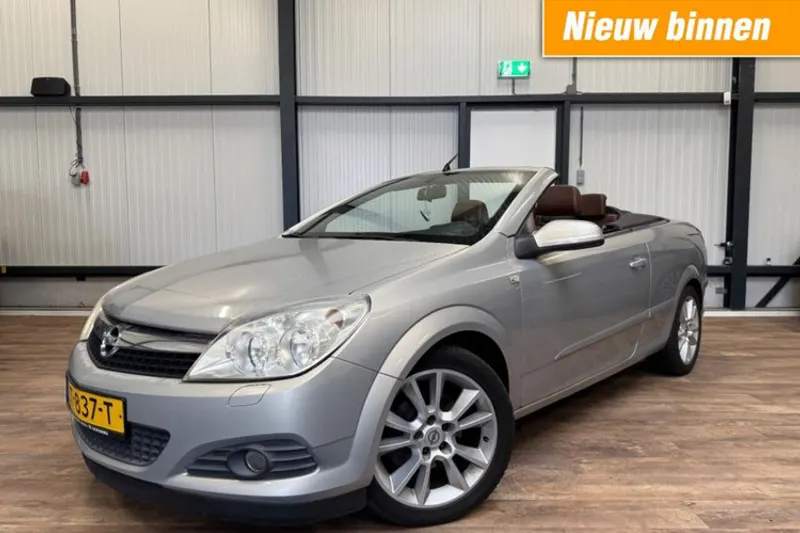 Opel Astra (2007)