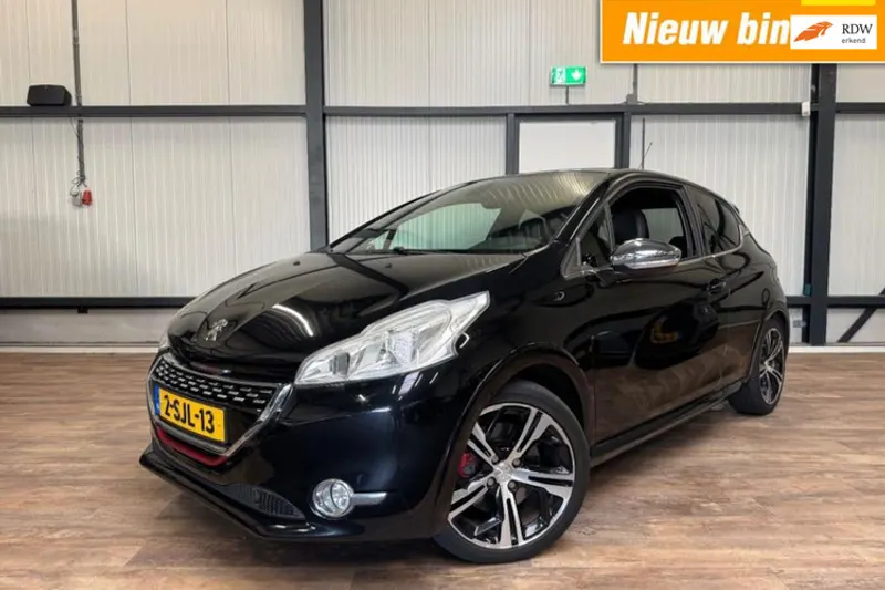 Peugeot 208 (2013)