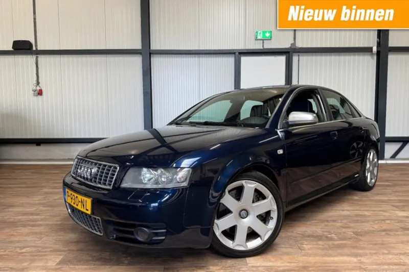 Audi S4 (2004)