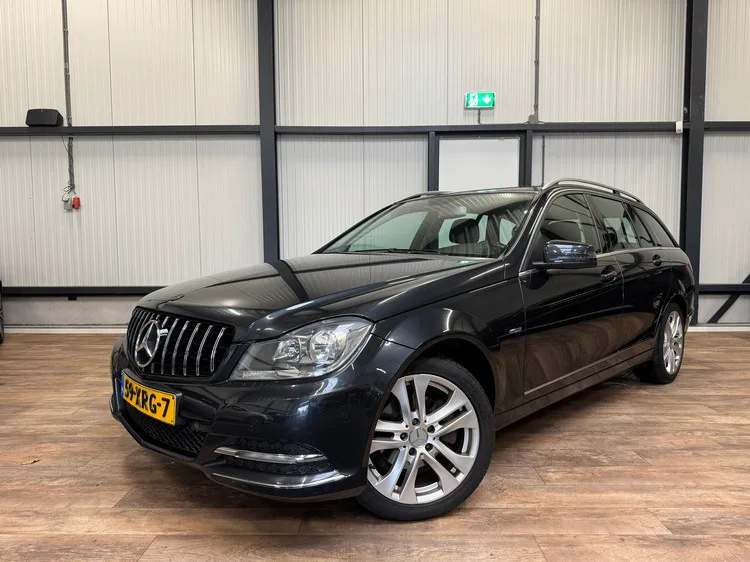 Mercedes-Benz C-Klasse (2012) — foto 1