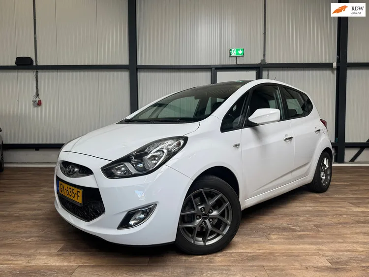 Hyundai ix20 (2011) — foto 1