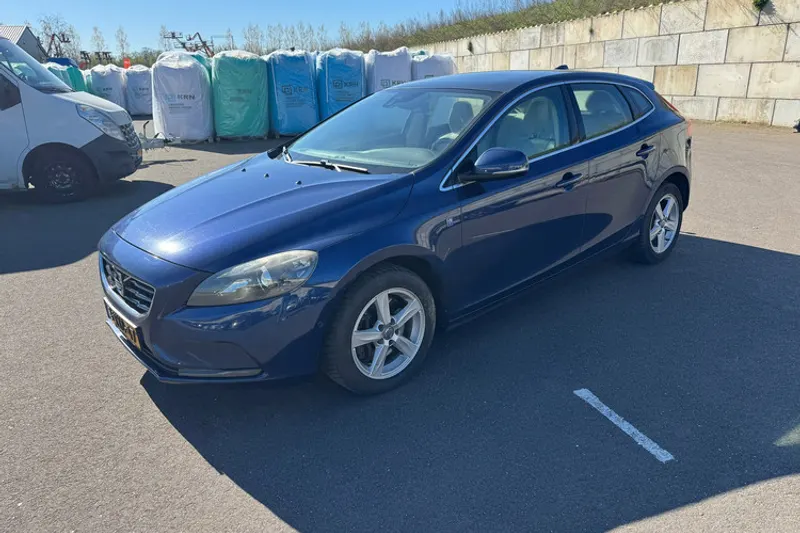 Volvo V40 (2014)