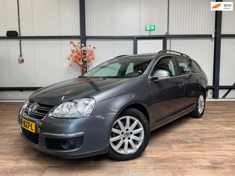 Volkswagen Golf (2008) — foto 1